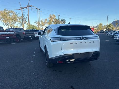 Used 2025 Nissan Murano SV image 11