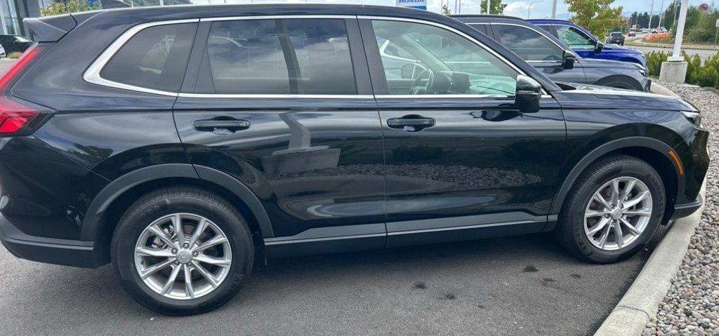 Used 2025 Honda CR-V EX-L image 7