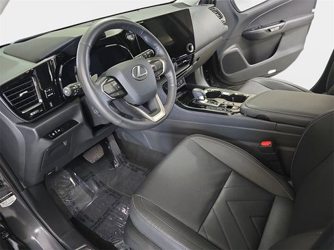 Certified 2025 Lexus NX 350 AWD w/ Luxury Package image 16