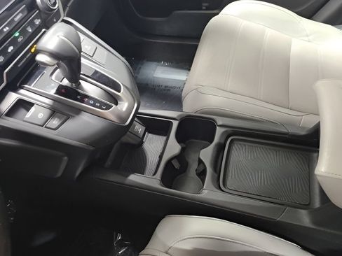 Used 2017 Honda CR-V Touring image 34