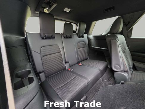 Used 2025 Nissan Pathfinder Rock Creek image 8