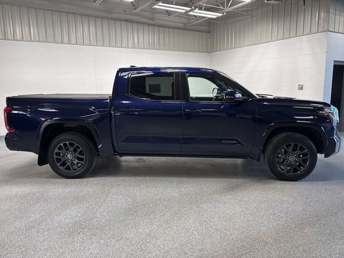 Used 2022 Toyota Tundra Platinum image 8