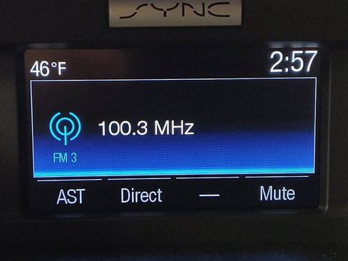 Used 2016 Ford C-MAX SE image 25