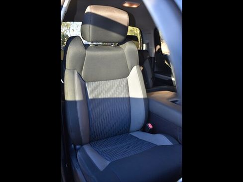 Used 2016 Toyota Tundra SR5 w/ SR5 Upgrade Package image 35