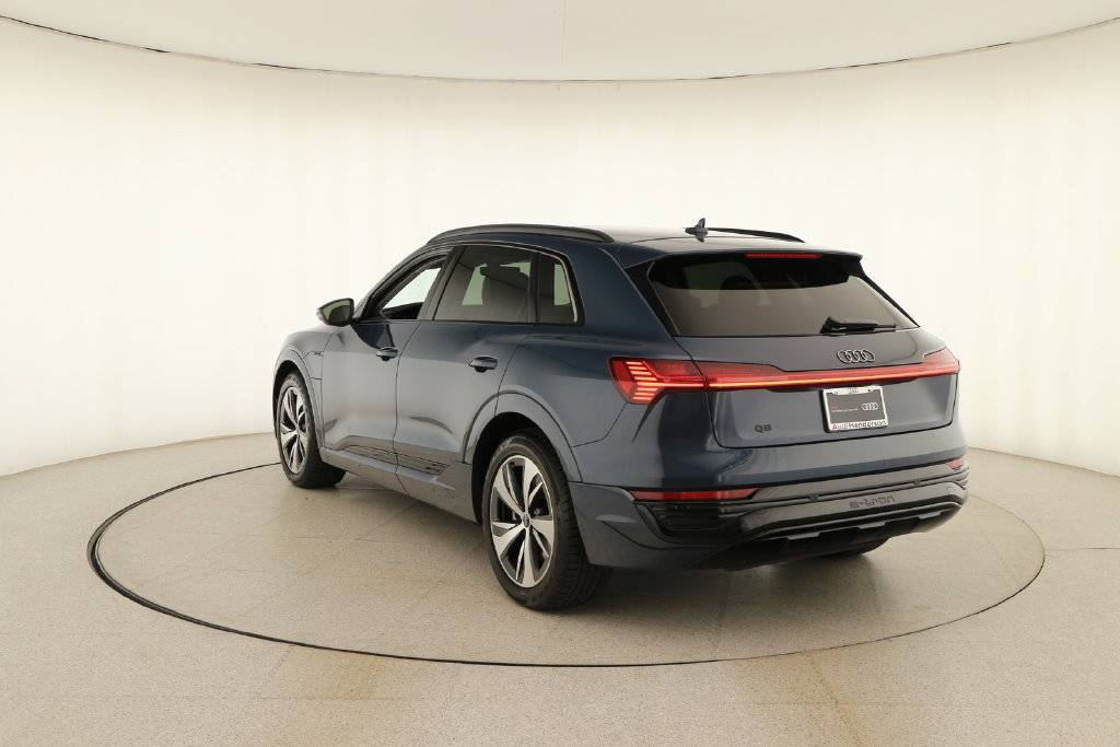 Certified 2024 Audi Q8 e-tron Premium Plus AWD/4WD image 4