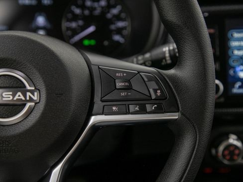 Used 2023 Nissan Kicks SV FWD image 24