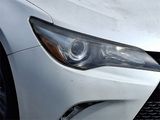 Used 2015 Toyota Camry SE image 4