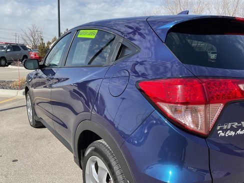 Used 2016 Honda HR-V EX image 5