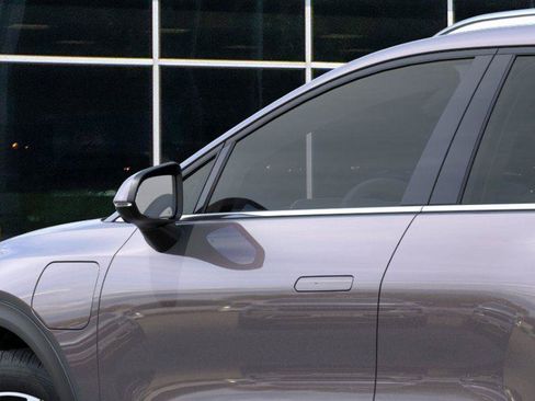 New 2026 Chevrolet Equinox EV LT FWD image 12