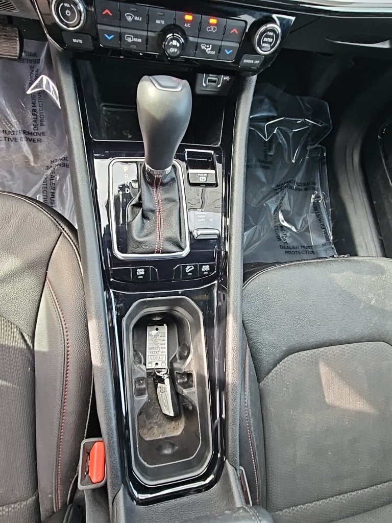 Used 2024 Jeep Compass Trailhawk AWD/4WD image 17