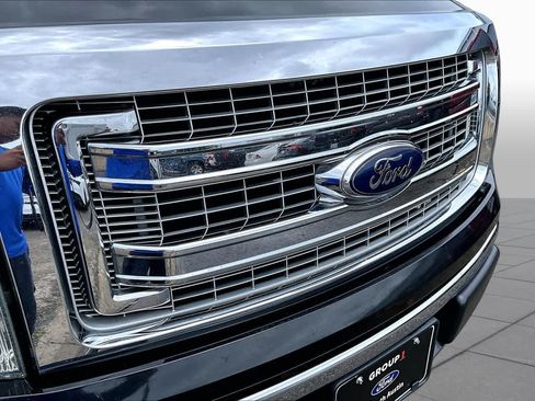 Used 2014 Ford F150 XLT w/ Equipment Group 302A Luxury RWD image 29