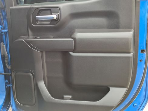 Used 2022 Chevrolet Silverado 1500 Custom image 23