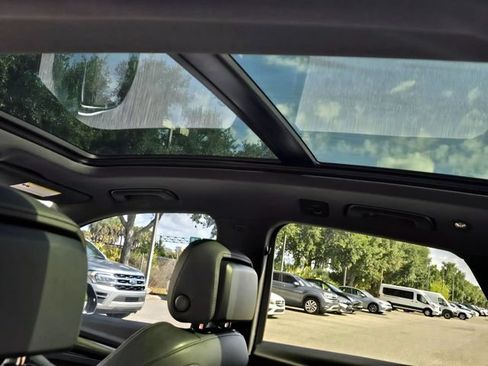 Used 2022 Audi SQ5 Prestige w/ Prestige Package AWD/4WD image 33