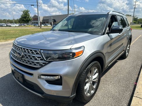 Used 2023 Ford Explorer Limited RWD image 8