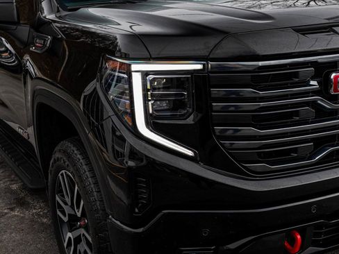 Used 2025 GMC Sierra 1500 AT4 w/ AT4 Premium Package image 35