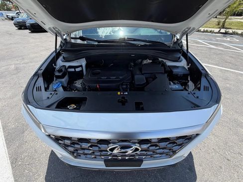 Used 2019 Hyundai Santa Fe SE AWD/4WD image 32