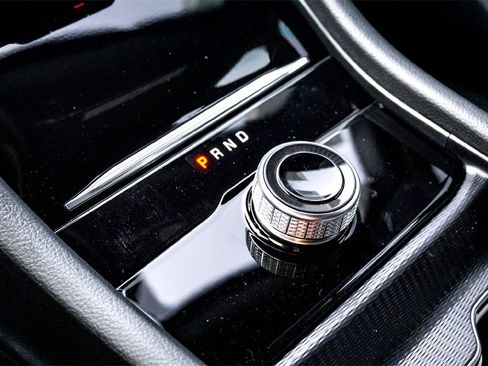 New 2025 Jeep Grand Cherokee L Altitude image 16