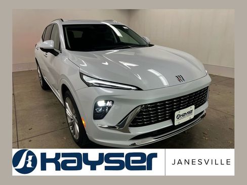 New 2026 Buick Envision Avenir image 1