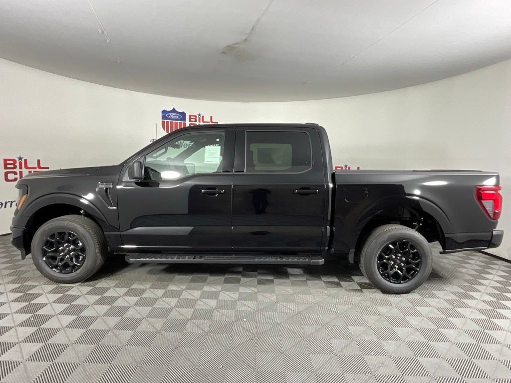 New 2026 Ford F150 XLT w/ XLT Black Appearance Package RWD image 6