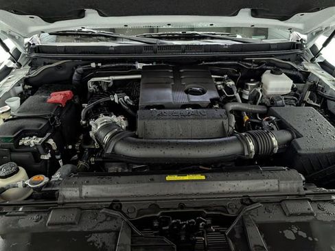 Used 2025 Nissan Frontier SV w/ SV Convenience Package image 26