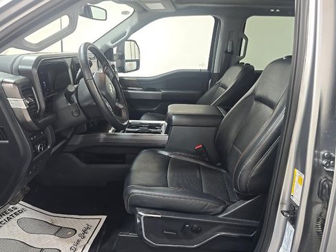 Used 2024 Ford F350 Lariat w/ Sport Appearance Package AWD/4WD image 7