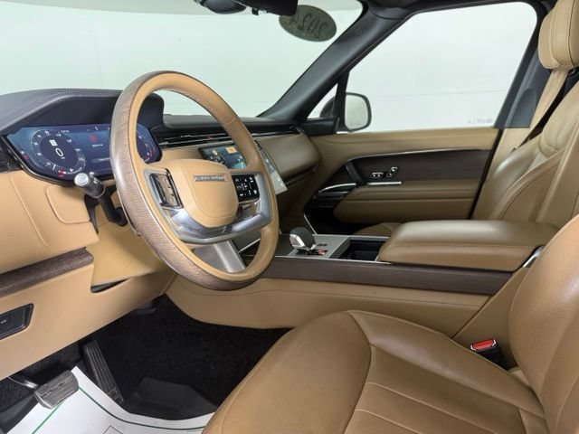 Used 2024 Land Rover Range Rover Long Wheelbase Autobiography AWD/4WD image 14