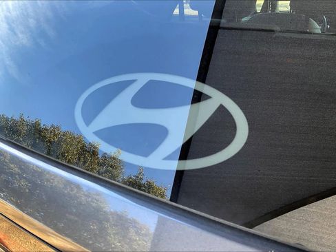 Used 2022 Hyundai Tucson SEL image 28