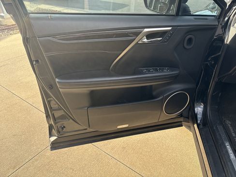 Used 2020 Lexus RX 450h AWD w/ Luxury Package image 19