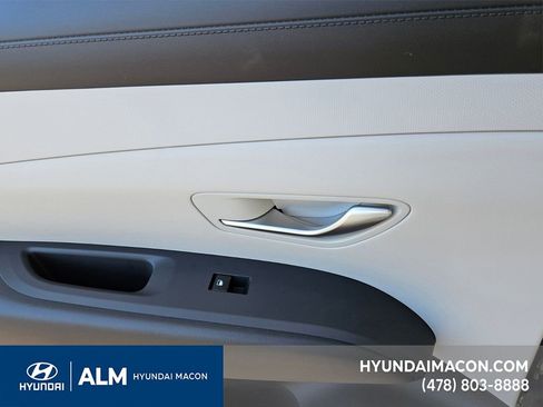 New 2026 Hyundai Tucson SE image 11
