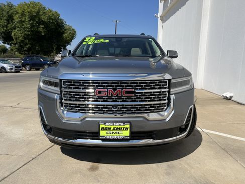 Used 2022 GMC Acadia Denali w/ Denali Ultimate Package image 3