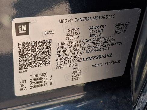 Used 2021 Chevrolet Silverado 1500 LTZ w/ LTZ Premium Package AWD/4WD image 28