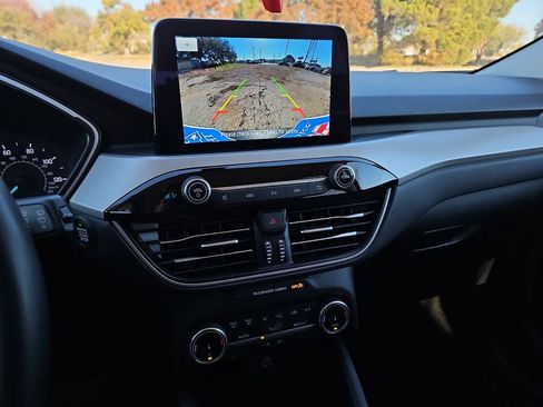 Used 2022 Ford Escape SE w/ Convenience Package image 21