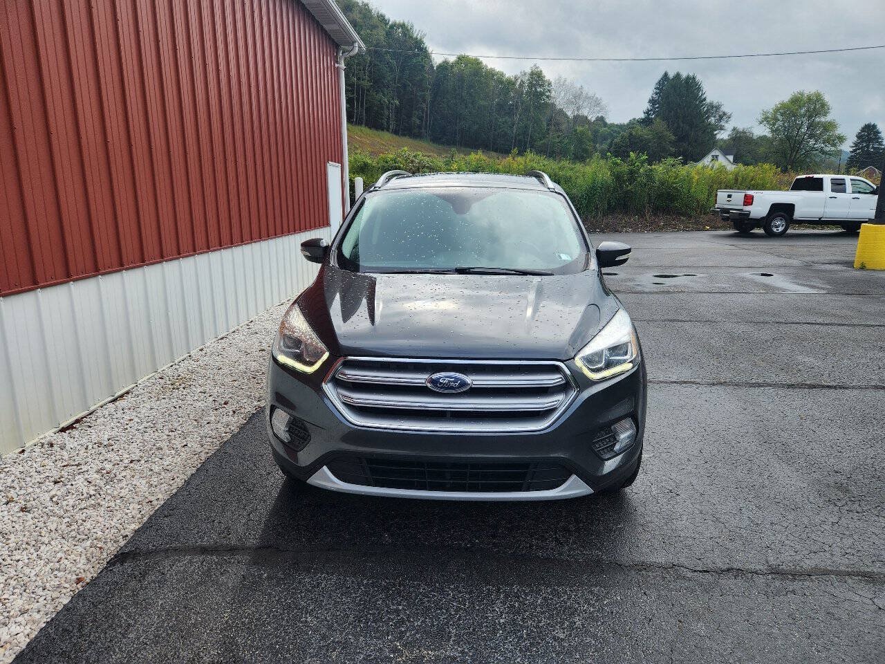 Used 2017 Ford Escape Titanium AWD/4WD image 4