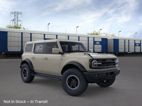 New 2025 Ford Bronco Outer Banks w/ Sasquatch Package image 39