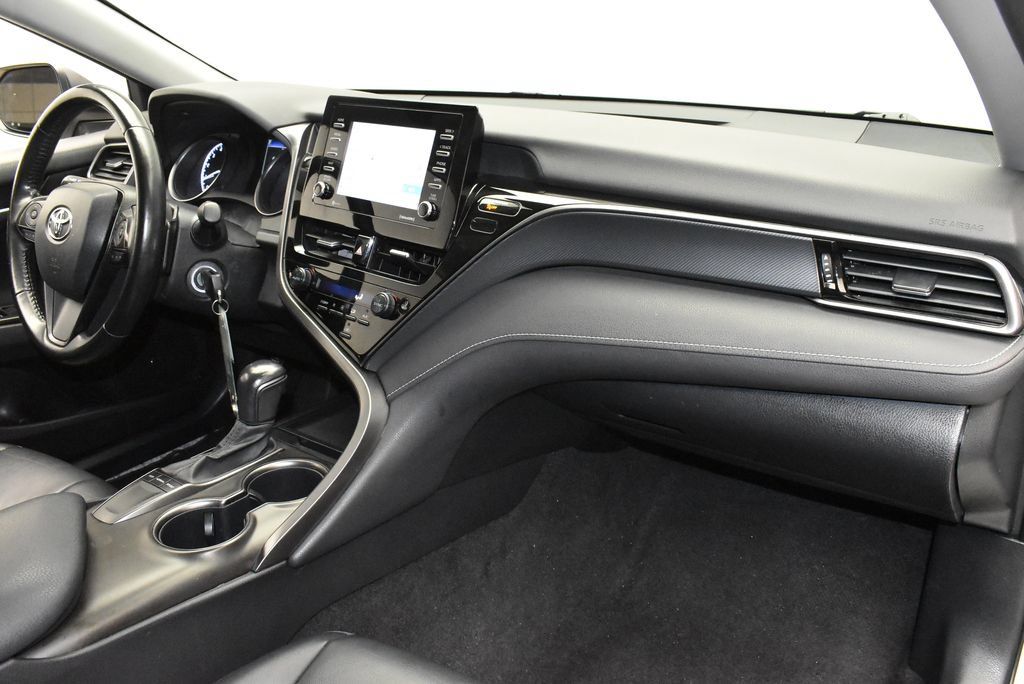 Used 2023 Toyota Camry SE FWD image 22