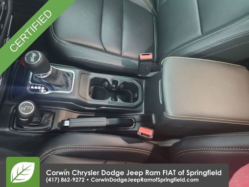 Certified 2025 Jeep Wrangler Sahara image 27