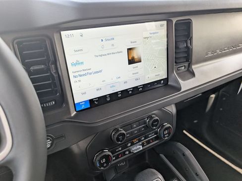 New 2026 Ford Bronco Badlands AWD/4WD image 13