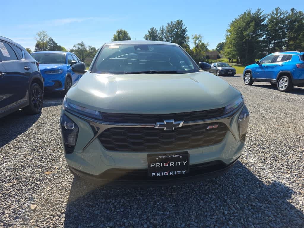 Used 2024 Chevrolet Trax RS FWD image 5