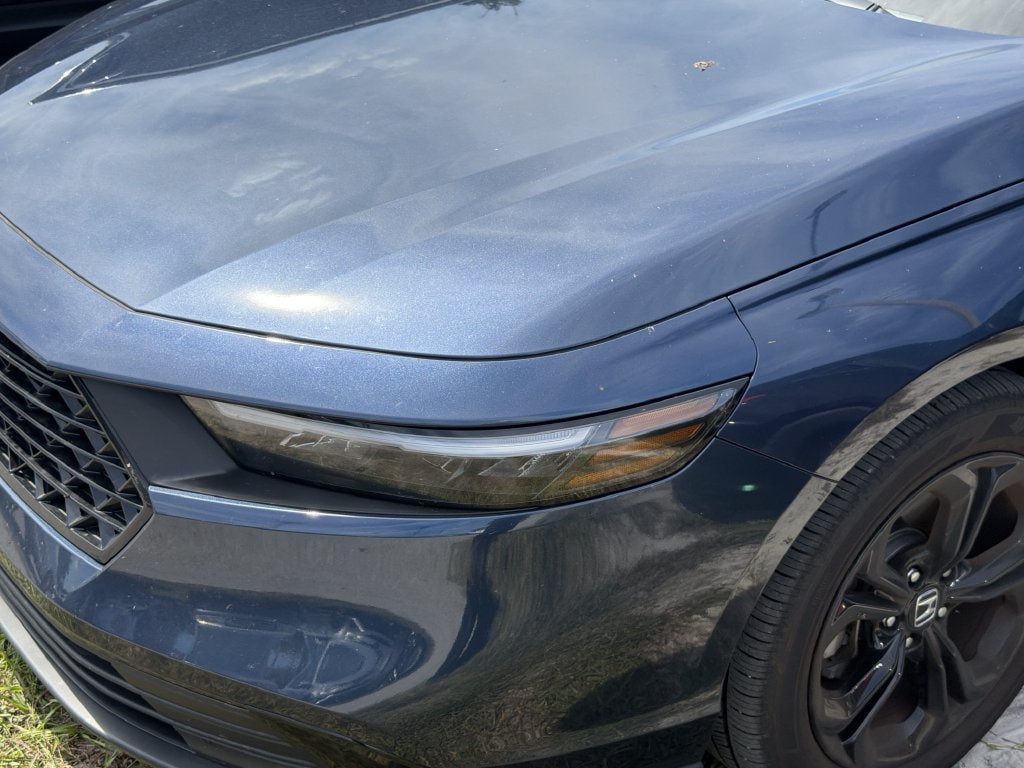 Used 2025 Honda Accord SE image 7