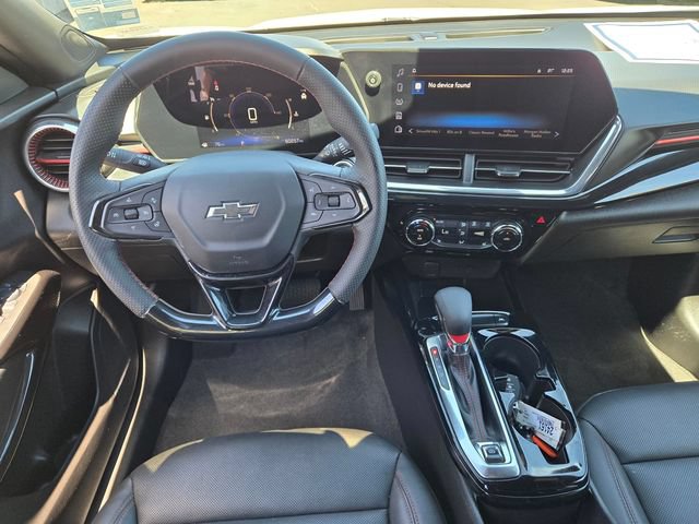 Used 2024 Chevrolet Trax RS w/ Driver Confidence Package FWD image 17