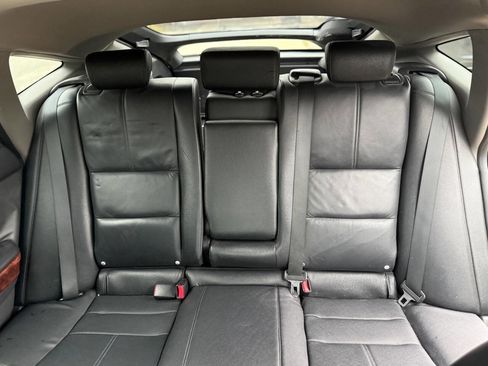 Used 2010 Honda Crosstour EX-L image 18