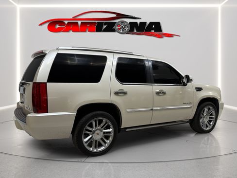 Used 2013 Cadillac Escalade Platinum AWD/4WD image 10