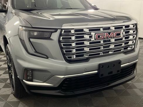 Used 2024 GMC Acadia Denali w/ Super Cruise Package AWD/4WD image 10