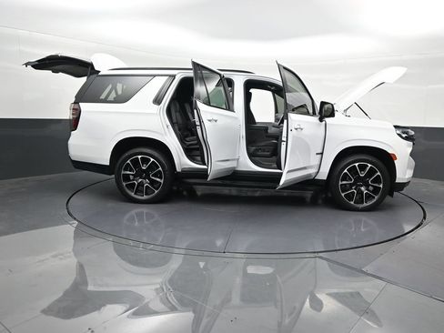 Used 2024 Chevrolet Tahoe RST w/ Luxury Package RWD image 34