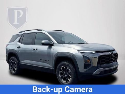 New 2026 Chevrolet Equinox ACTIV w/ Convenience Package III AWD/4WD image 2