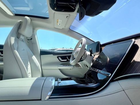 Certified 2023 Mercedes-Benz EQE AMG 4MATIC Sedan image 16