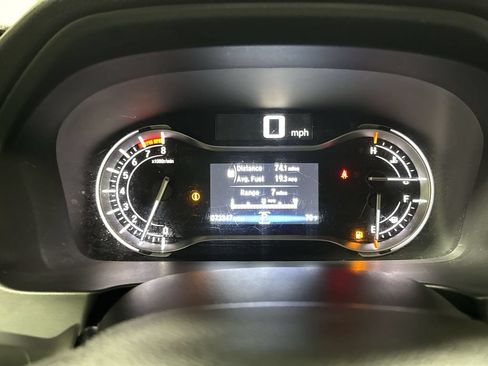 Used 2018 Honda Pilot Elite image 12
