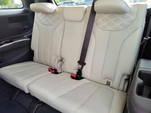 Used 2020 Hyundai Palisade Limited image 12