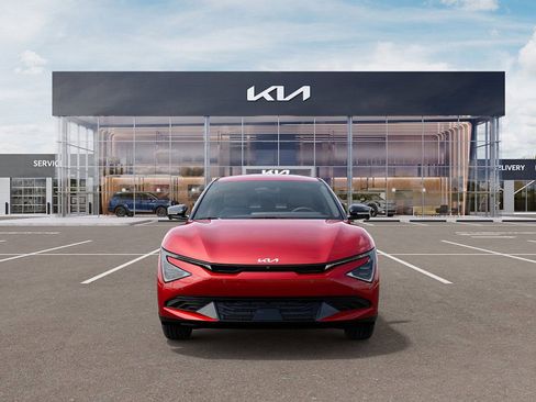 New 2025 Kia EV6 Light w/ Light LR Technology Package image 2