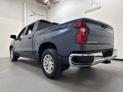 Used 2019 Chevrolet Silverado 1500 LT w/ All-Star Edition image 17